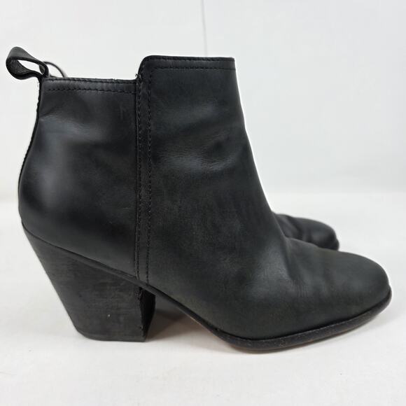 Cole Haan Womens Black Chesney Leather Zip Block Heel Ankle Booties Size 9 US - Picture 10 of 11